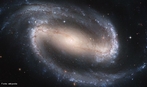 Imagem da Galáxia espiral NGC 1300 capturada pelo telescópio espacial Hubble. <br /><br />  Palavras-chave: Astronomia, movimento, gravitação universal, galáxia, hubble.