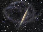 É uma galáxia espiral localizada ao norte da constelação de Draco. <br /><br />  Palavras-chave: Astronomia, movimento, gravitação universal, galáxia, NGC 5907.