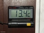 Dispositivo cuja função é medir temperaturas ou a variação da mesma.   <br /><br /> Palavras-chave: Temperatura, calor, variação de temperatura, sensor, circuito, resistência, termoresistor, termodinâmica.
