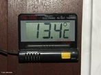 Dispositivo cuja funo  medir temperaturas ou a variao da mesma.   <br /><br /> Palavras-chave: Temperatura, calor, variao de temperatura, sensor, circuito, resistncia, termoresistor, termodinmica.